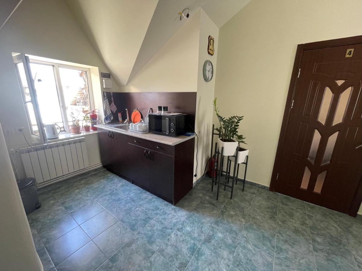 Noragyugh Guest House Yerevan Bagian luar foto